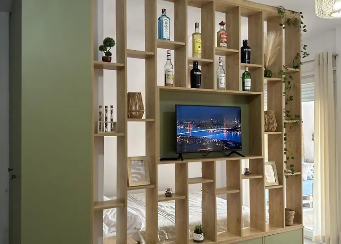 Casa Eira Dhermi 公寓 *